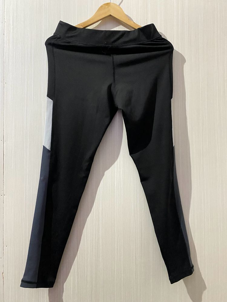 NEU Look Pants