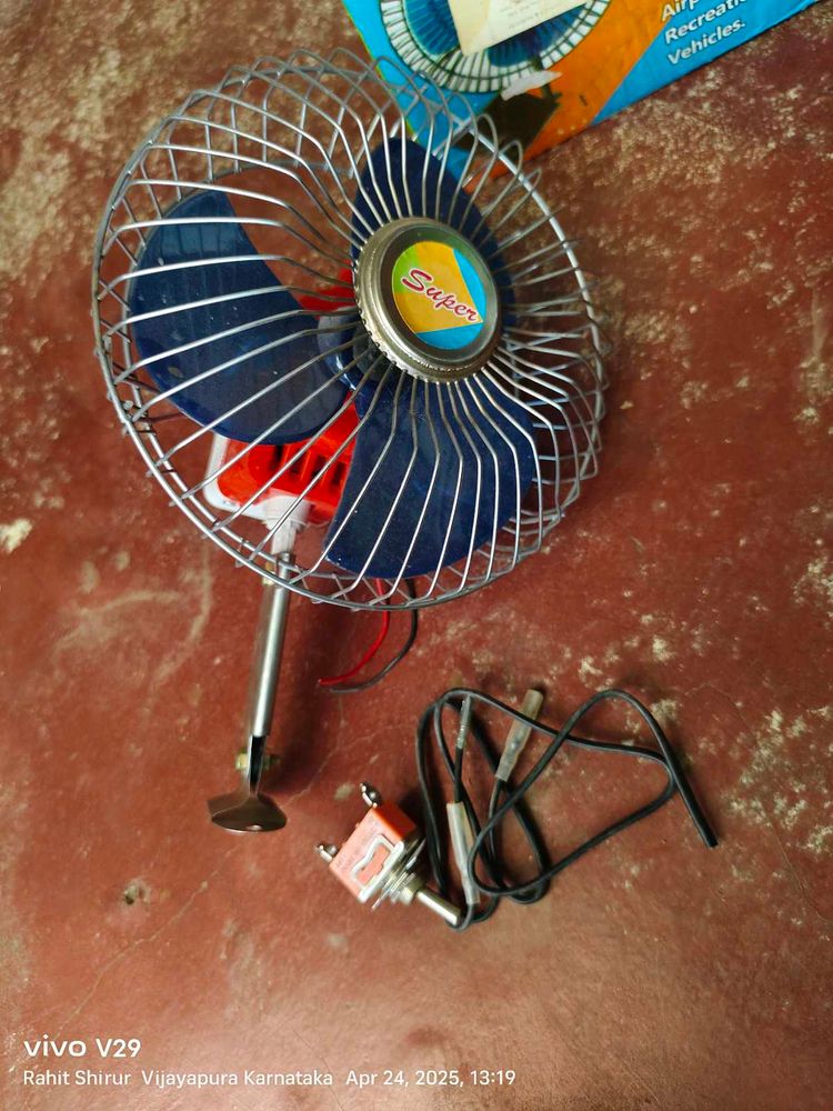 Fan 12v.  Charger Se Use Kar Sakte Hain