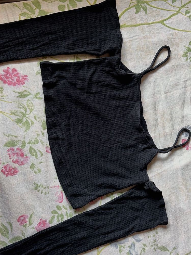 Black Ribbed Crop Top with Sleeves