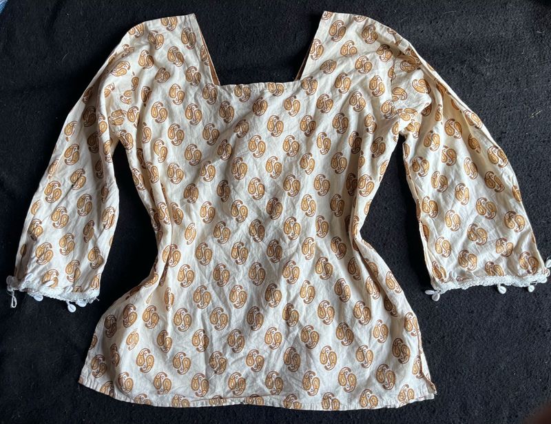 Cream Paisley Print Kurta