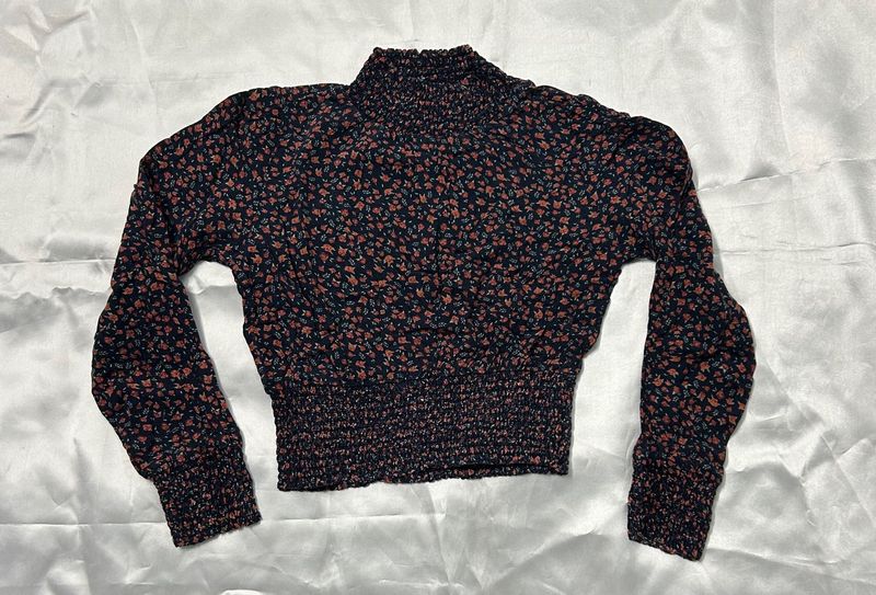 Crop Floral Print Smocked Top