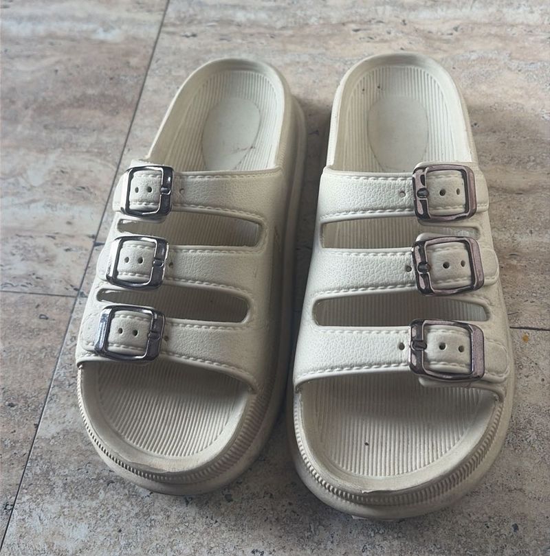 Cream Triple Buckle Slides
