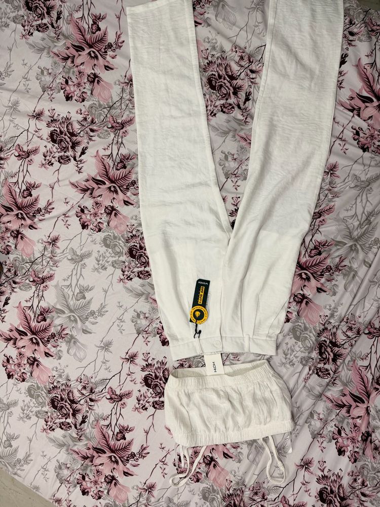 White Co-ord Set. top- West side bottoms- offduty