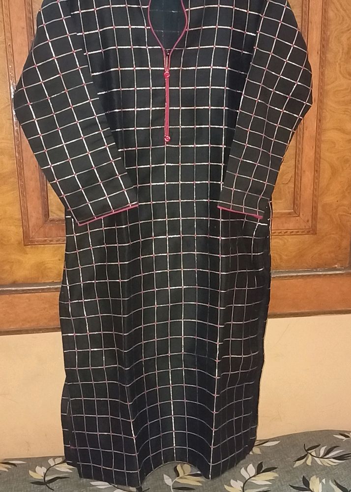 Black Straight Kurti