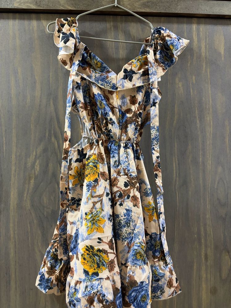 Floral Print Cold Shoulder Dress