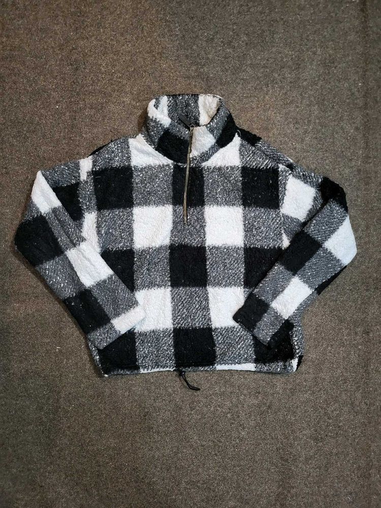 Checked Fleece Pullover