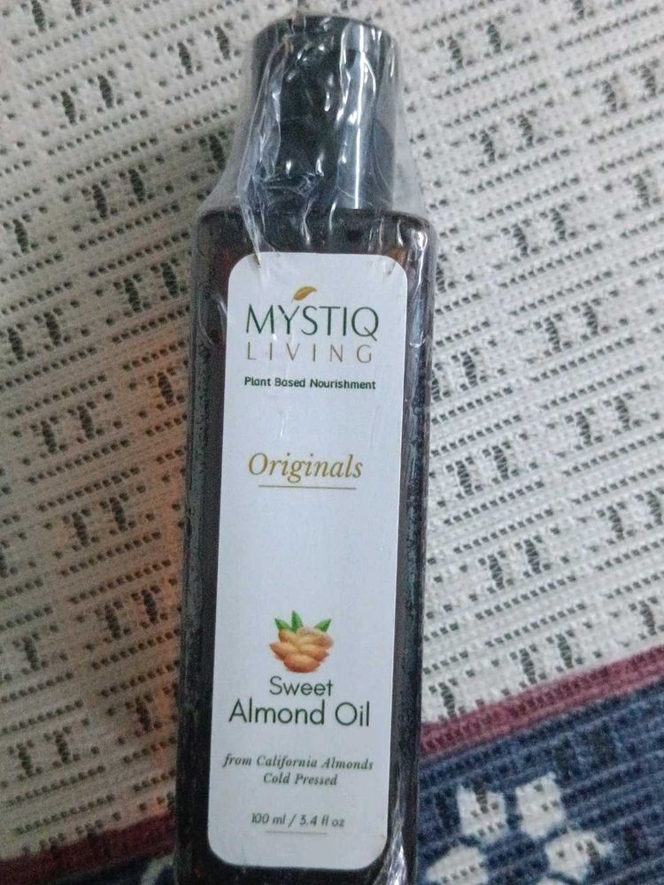 Mystyq Living Sweet Almond Oil