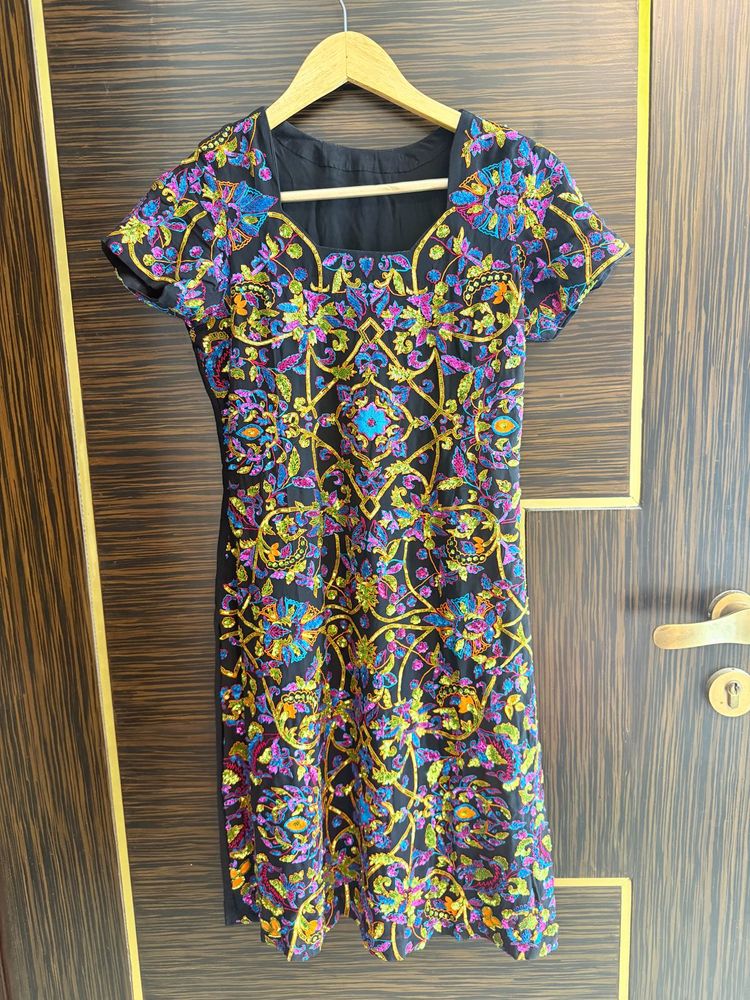 Designer 3 pc suit (check details)