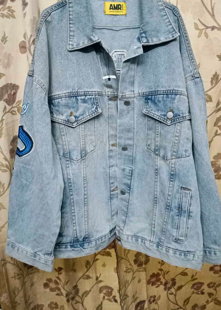 Trendy Light Wash Denim Jacket