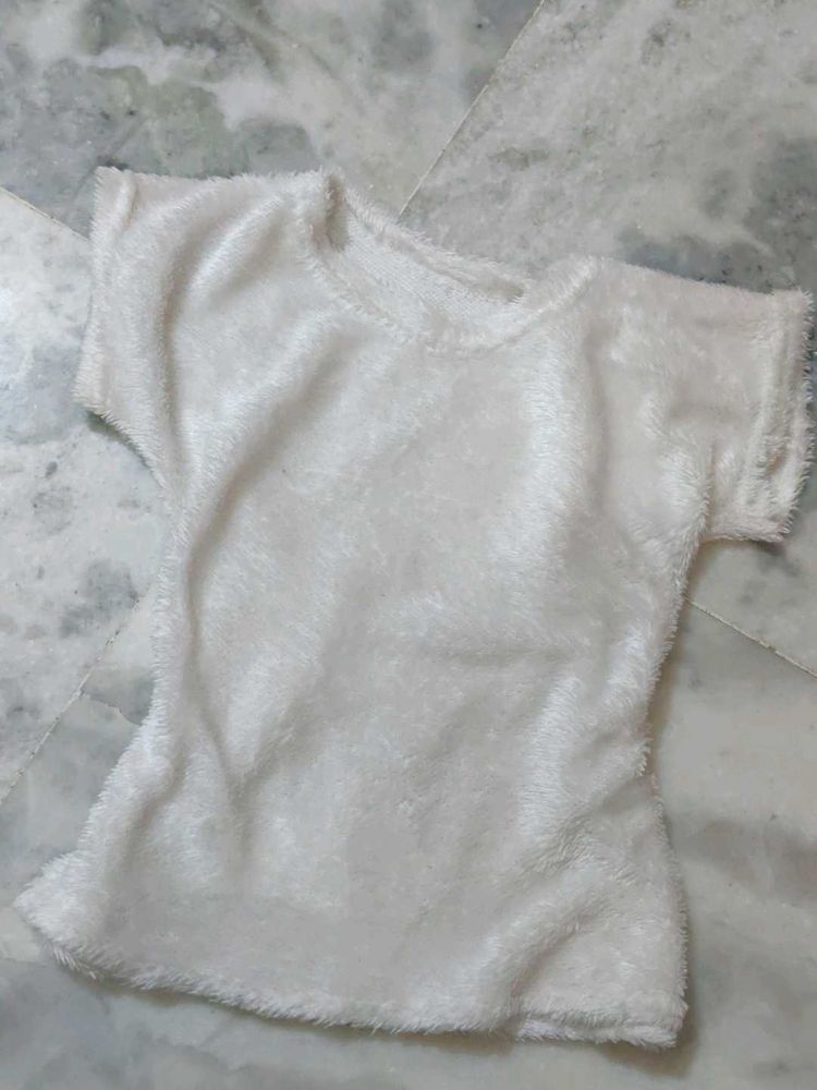 Luxury Old Money White Fur Top