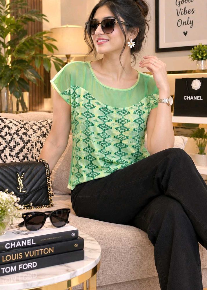🇳🇿💫🎀Stylish Green Geometric Print Sheer Top