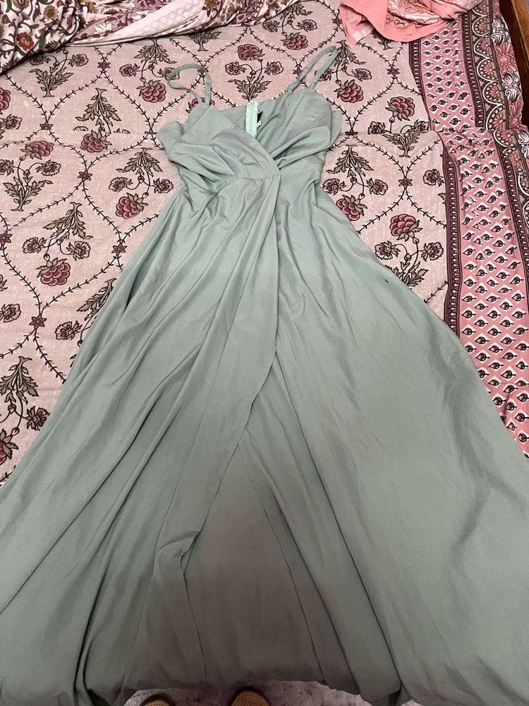 Elegant Sage Green Maxi Dress