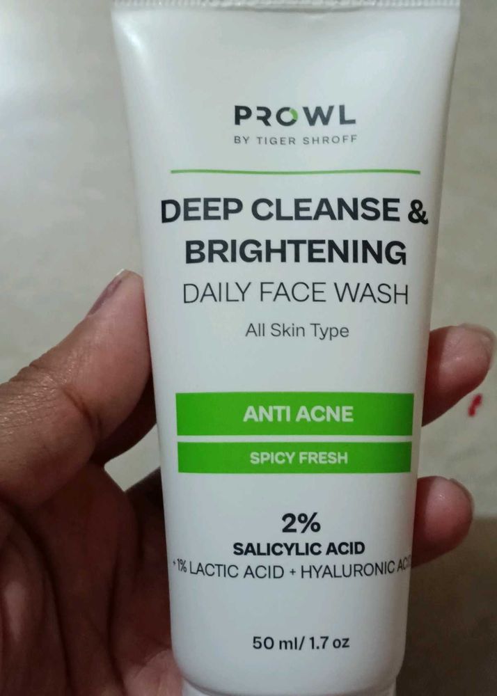 Prowl Deep Cleanse &amp; Brightening Face Wash