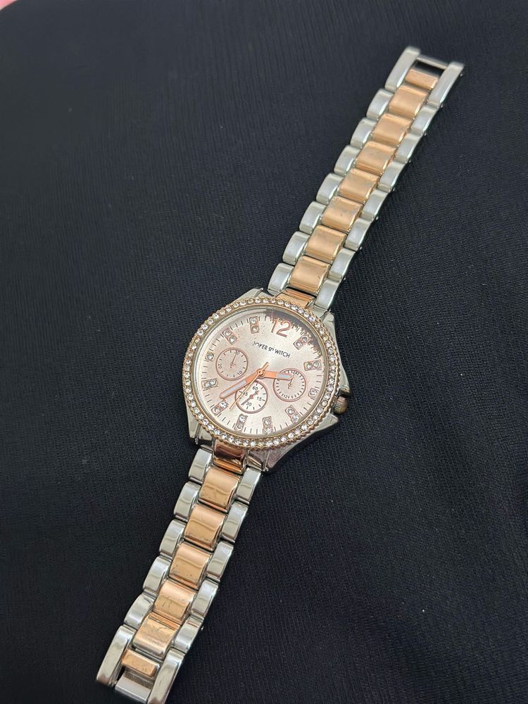 Elegant Rose Gold &amp; Silver Tone Watch