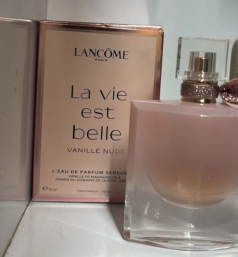 5 ml sample of Lancome Lveb Vanille nude