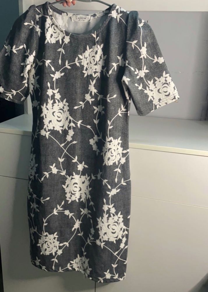 Chic Embroidered Grey Dress