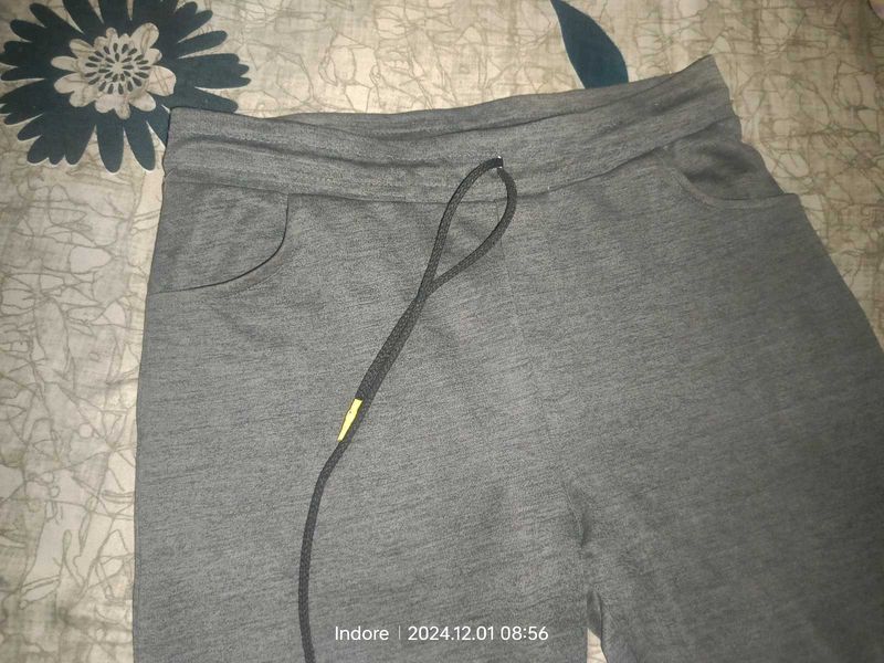 Used Track Pant Good Condition