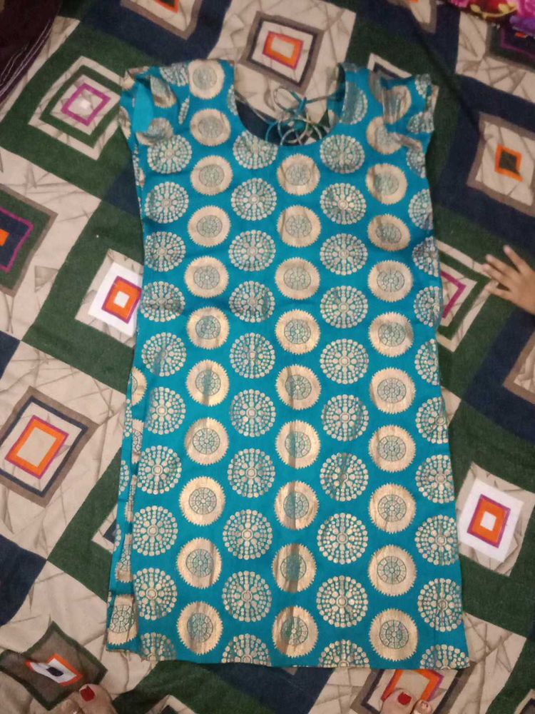 Beautiful Teal Kurta with Gold Print