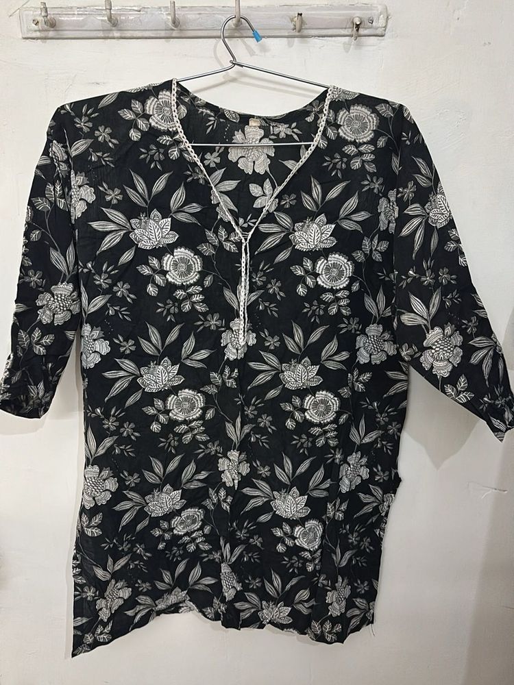 Stylish Floral Print Kurta