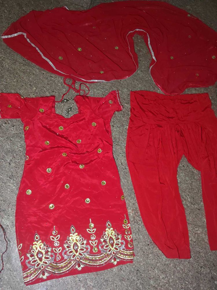 silk red shlwar suit &amp;dupttta