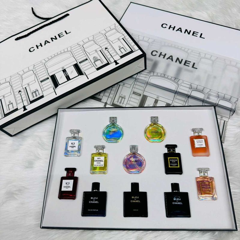 Chanel Perfume Miniature Set