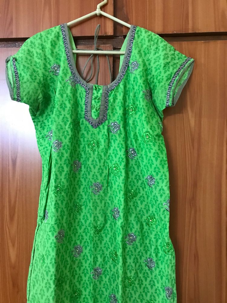 Green Embroidered Kurti