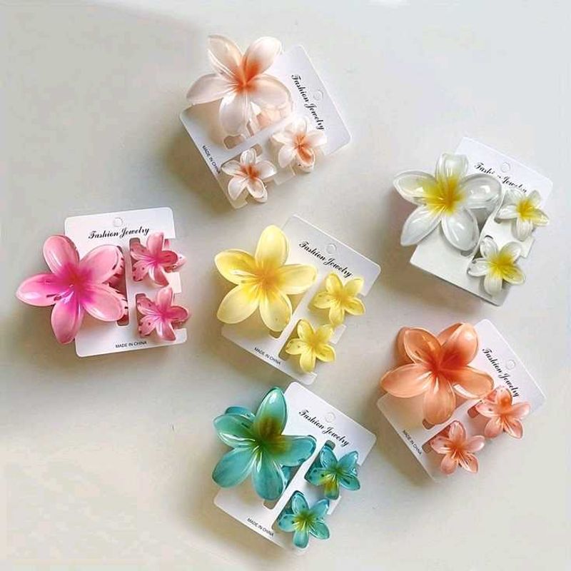 Set of Flower Hair Clips