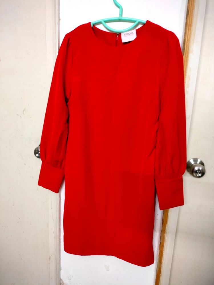 Beautiful Bright red Dress