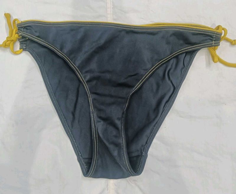 🔥 Women's Swimwear Bikini Bottom