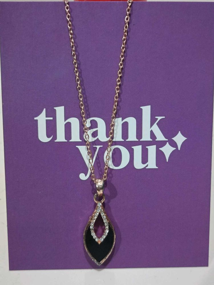 Elegant Rose Gold Tone Necklace