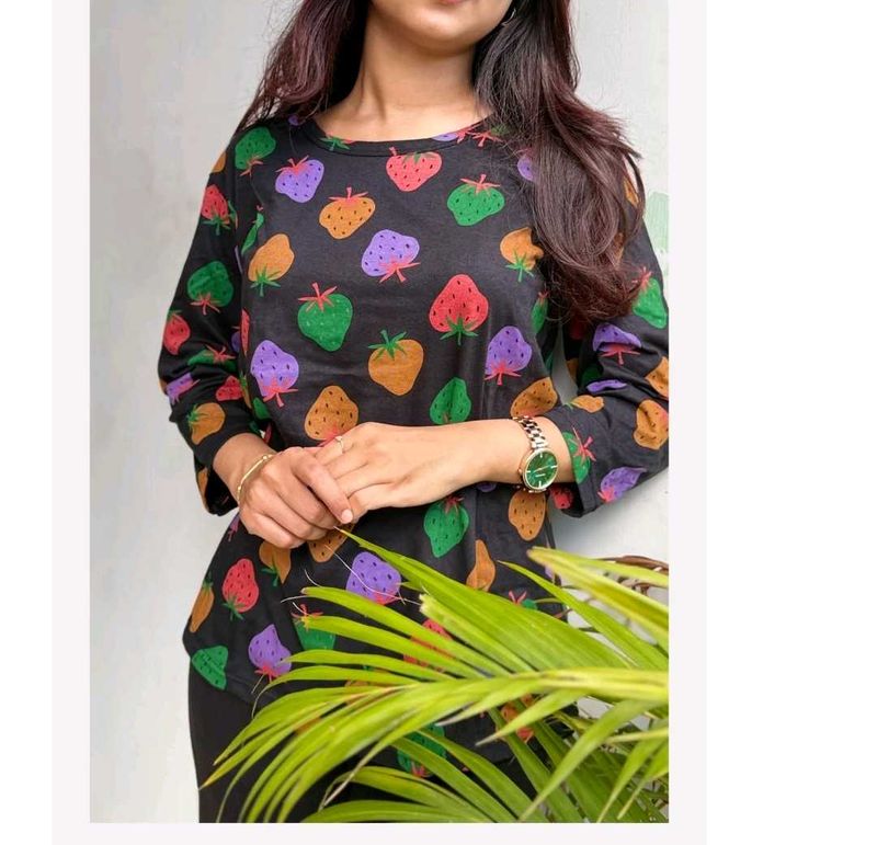 New Strawberry Print Tshirt
