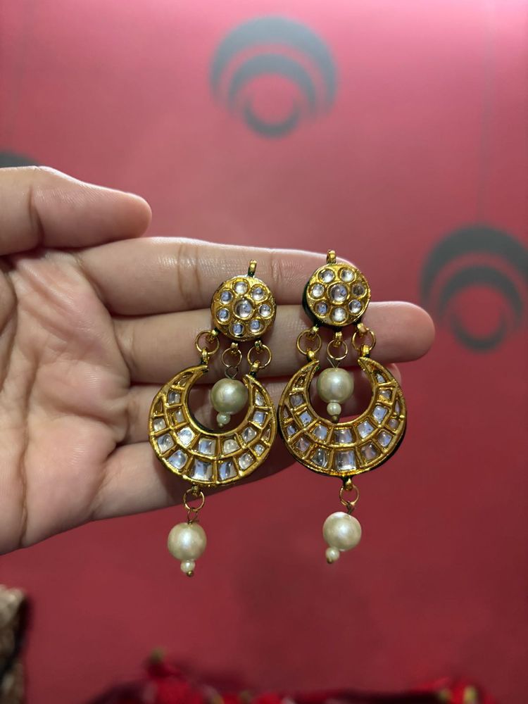 Elegant Pearl &amp; Kundan Drop Earrings