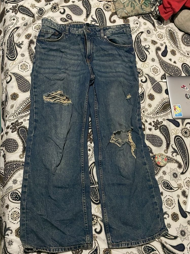 Ripped Wide Leg Jeans