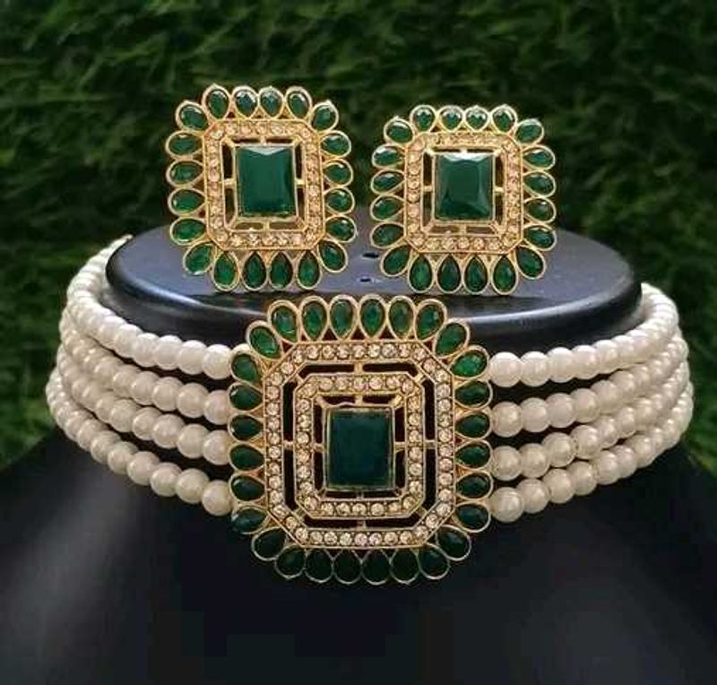traditional jewellery set
