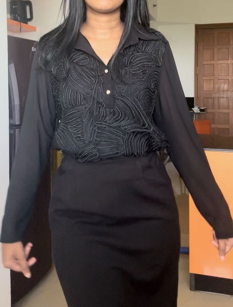 Chic Black Textured Collared Shirt