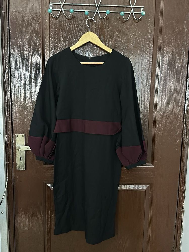 Black Dress with Maroon Accents