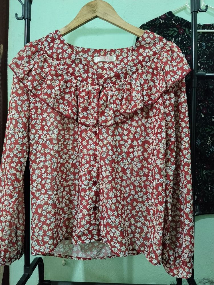 Chic Floral Print Ruffled Blouse