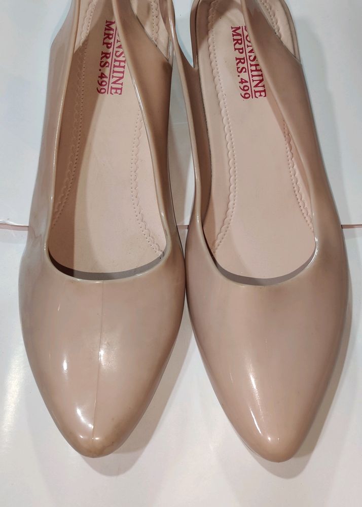 CotShow For Women Only 40,41,Size Available 7. 8. Sizes