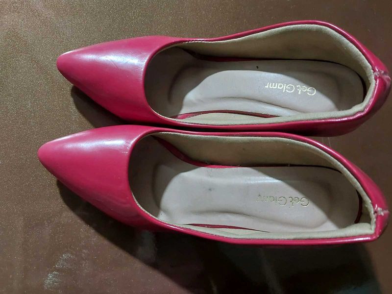Red Pointed Toe Flats