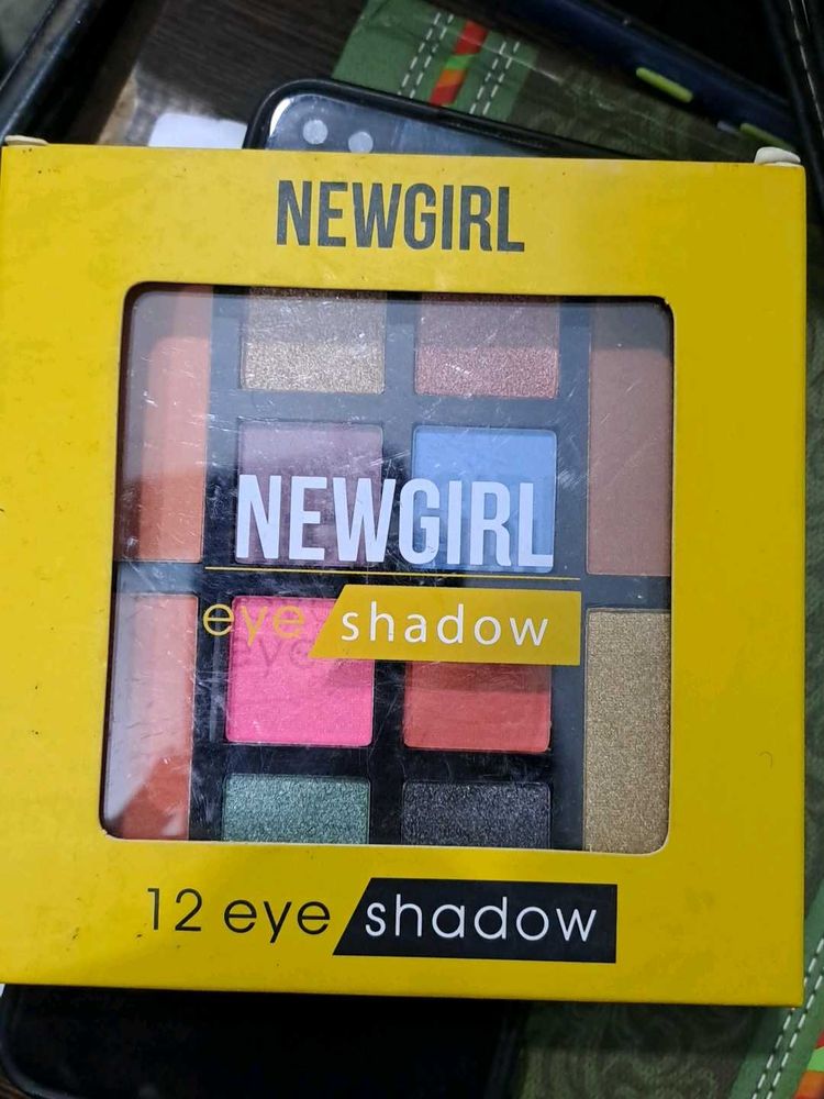 NEWGIRL 12 Eyeshadow Palette