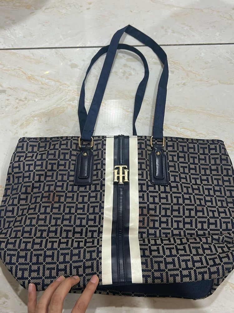 Tommy Hilfiger Tote Bag