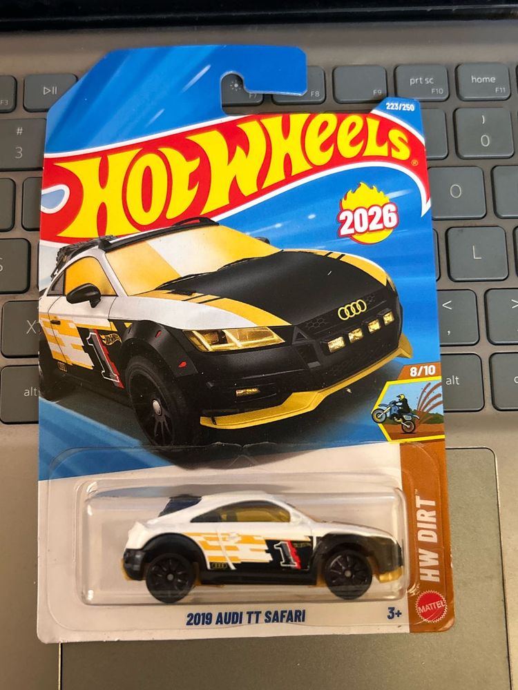 Hot Wheels 2019 Audi TT Safari