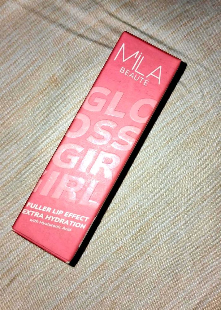 MILA BEAUTE Gloss Girl Lip Product with freebie