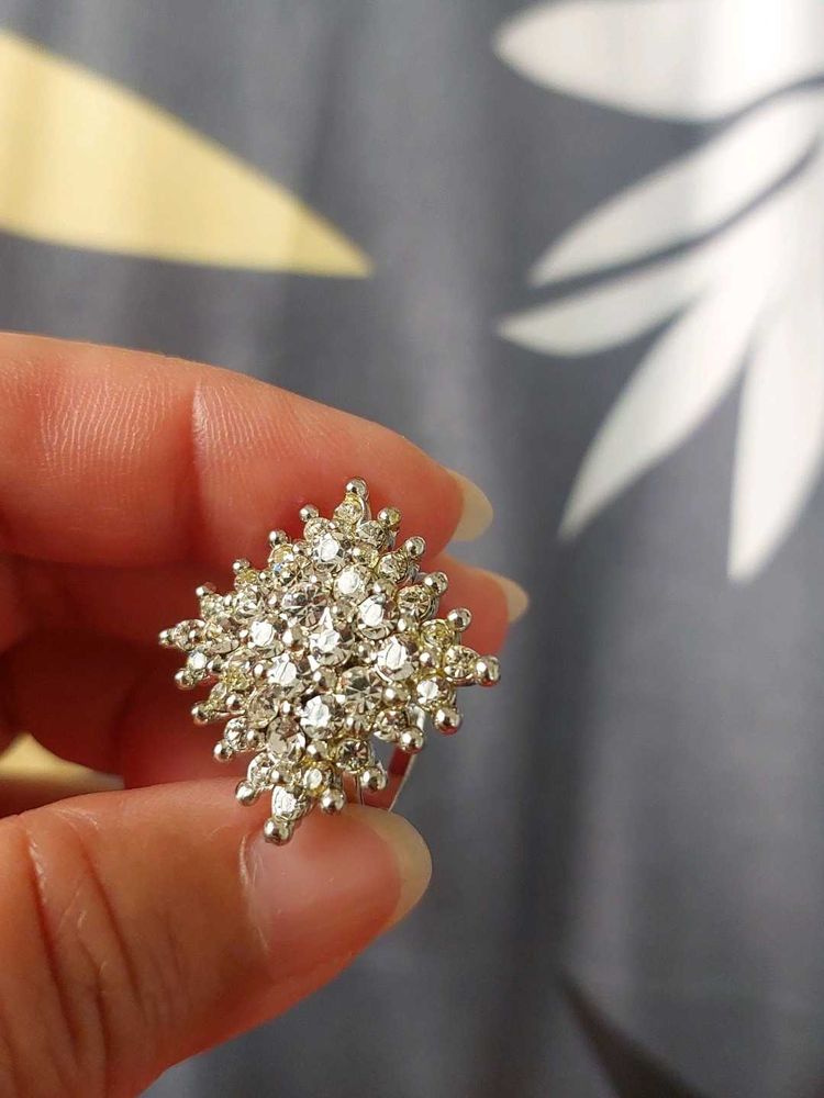 Sparkling Starburst Stud Earrings