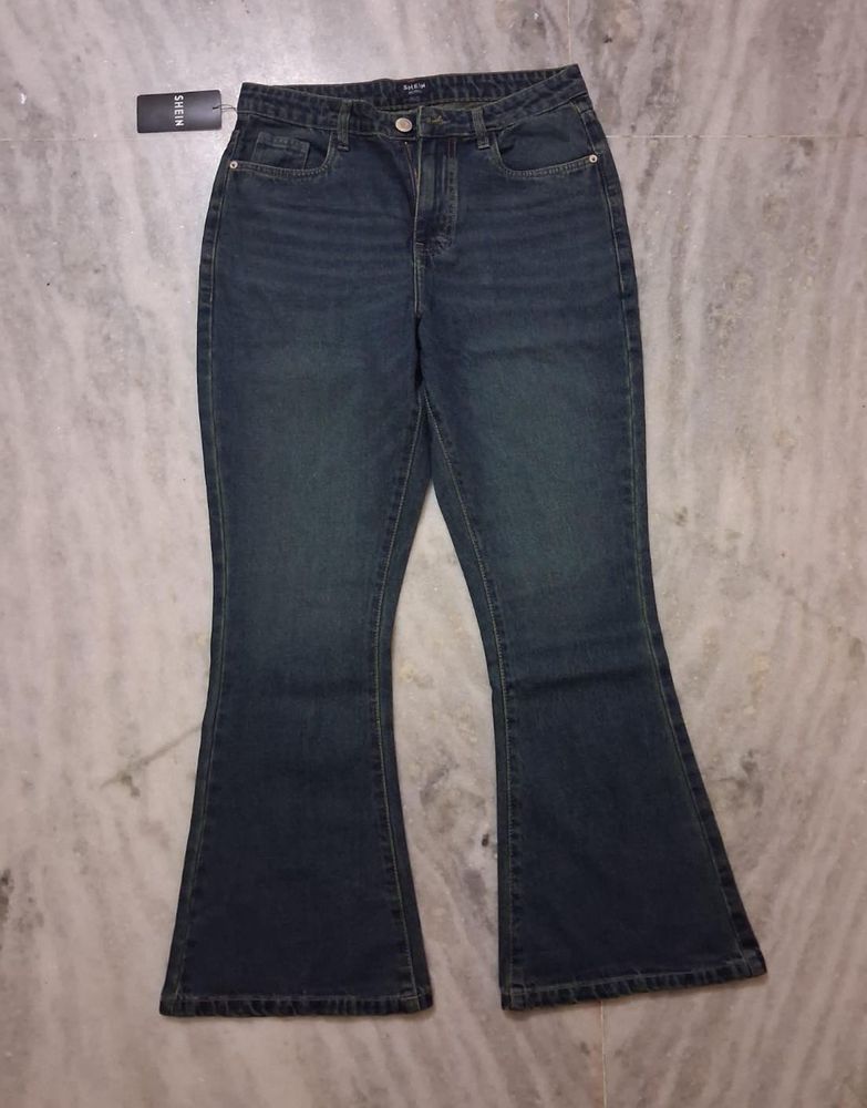 Shein Flared Jeans - New with Tag