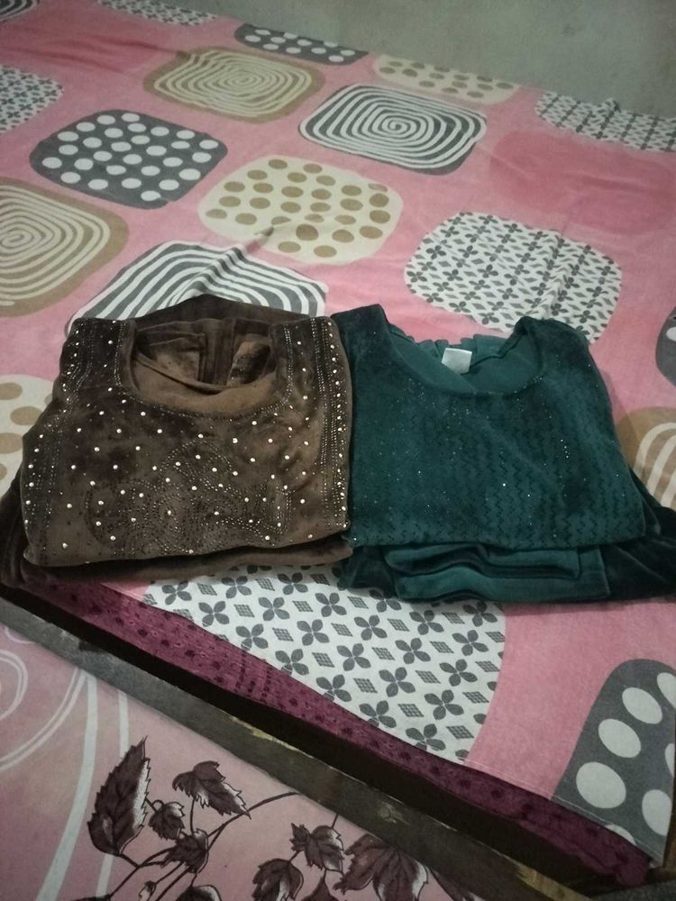Embellished Velvet Kurta Set