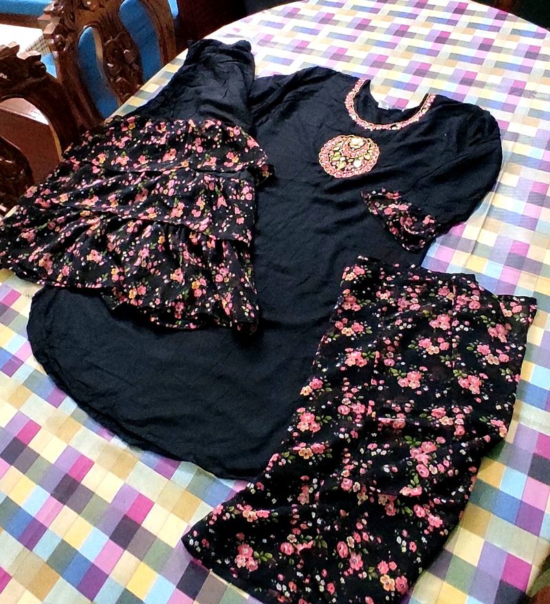 Kurta Sharara Dupatta Set..Holi Sale💫💫