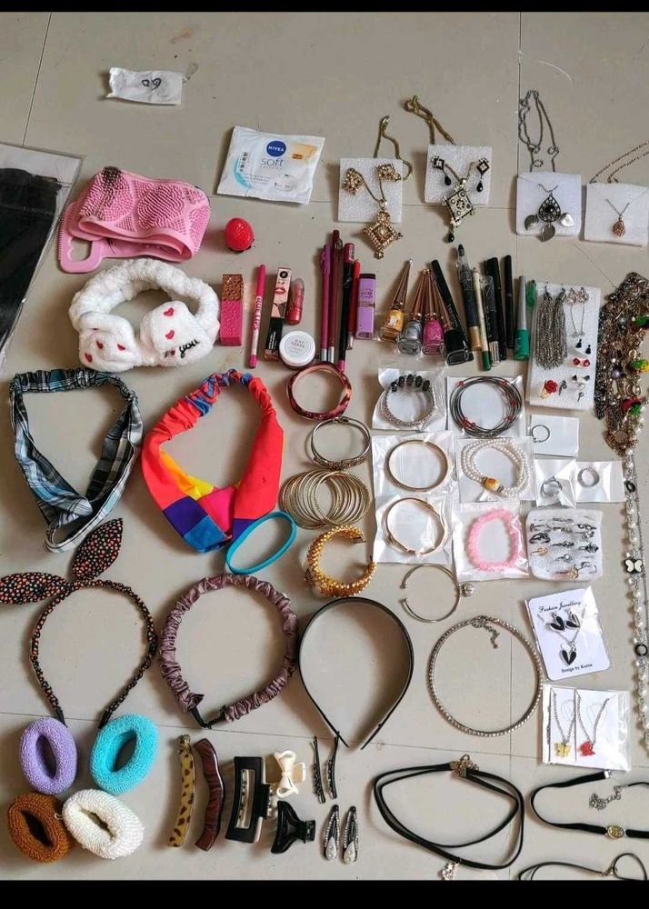random 8 products✅