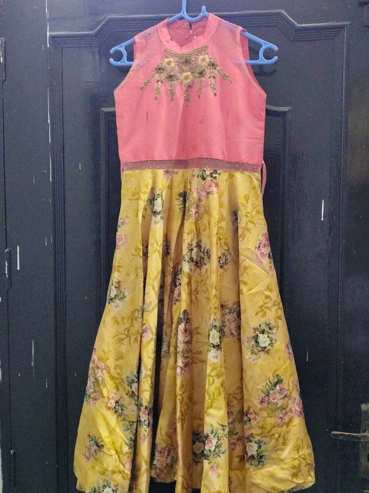 Designer Floral Print Ethnic Gown