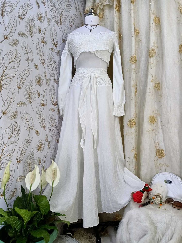 Elegant White Cotton Skirt
